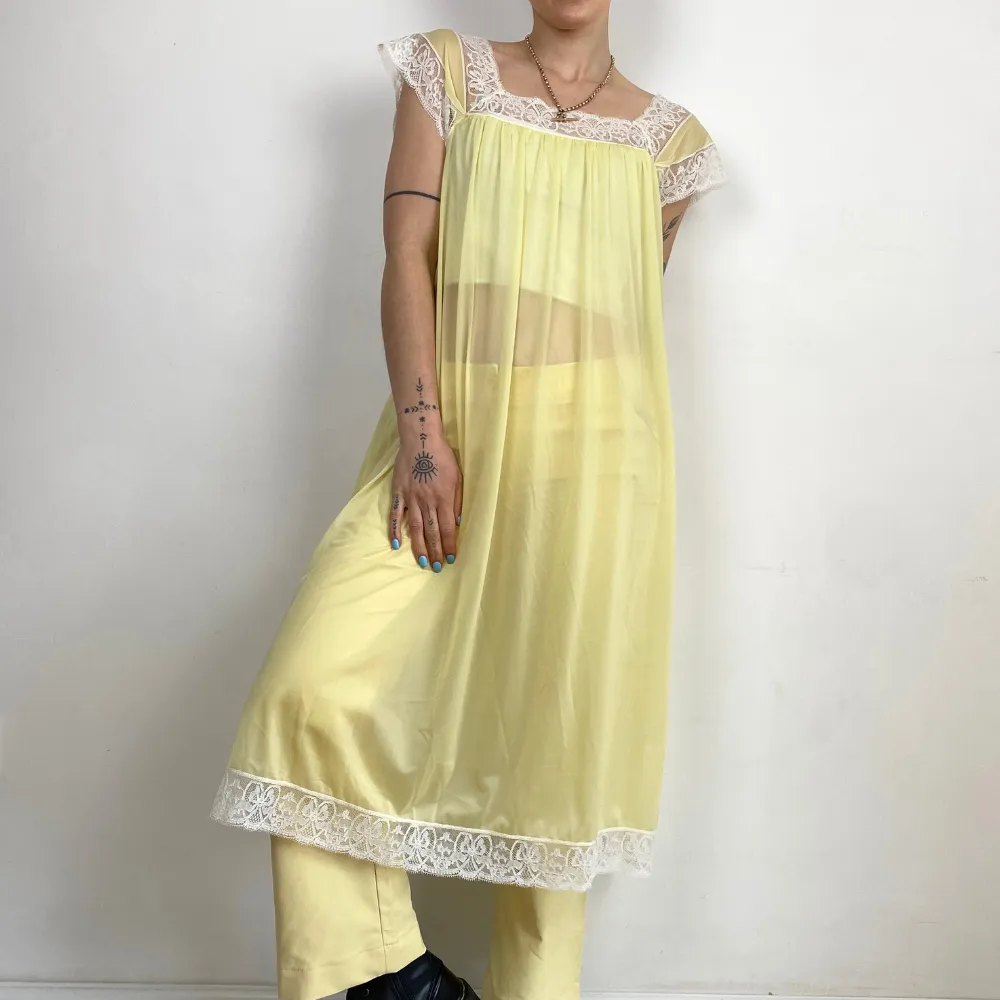 Lemon Nightdress - LARGE