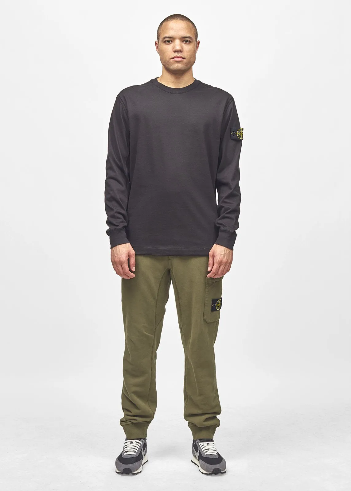 STONE ISLAND: CREWNECK [BLACK]